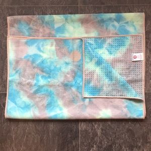manduka yogitoes yoga towel